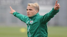 Bursaspor’un eski futbolcusu Josue Pesqueira kimdir, kaç yaşında, nereli? Josue Pesqueira neden gözaltına alındı?