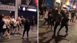 Galatasaray- Bayern maçı öncesi hareketli anlar! Alman taraftarlar Taksim’de taşkınlık çıkardı! Polis müdahale etti: 5 taraftar yaralandı