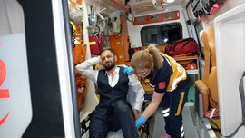 Kafasına silah kabzası ile vuran saldırgana tuzluk fırlattı, tuzluk silah sayıldı hakkında hapis istendi