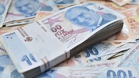 Çalışan emekliler için müjde! Emekli ikramiyesi 5 bin TL yattı mı? Çalışan emekliye 5000 TL ne zaman yatacak, ayın kaçında?