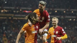 Galatasaray 3 puanı 3 golle aldı