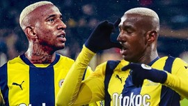 Fenerbahçe'de Talisca'nın yerine oynayan futbolcu resmen maçı kabusa çevirdi! 12 milyon euroluk yıldız kenarda hala bekliyor