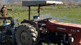 Aydın'da tarlalar susuz kaldı. Zor günler geçiren çiftçiler acil destek bekliyor