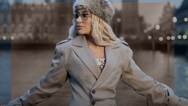 Maral’dan ters köşe şarkı! Yeni şarkısına Londra’da klip çekti!
