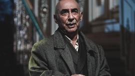 Yeşilçam'ın efsane ismi Şener Şen'den üzen haber! 61 yıldır sürüyordu
