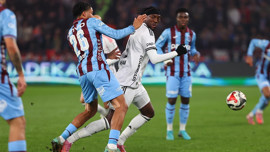 6 gol, 1 kırmızı kart! Trabzonspor - Beşiktaş maçı nefes kesti!