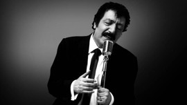 Müslüm Gürses ölümünün 13. yılında çalıştığı kahvehanede anıldı!