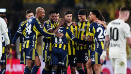 Nene şov yaptı! Fenerbahçe, Gaziantep FK'yi farklı yendi