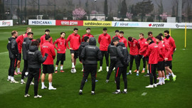 Milli Takım kritik virajda! Rakip Romanya! İşte muhtemel ilk 11'ler