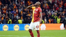 Fenerbahçe derbisi öncesi Galatasaray'da flaş Osimhen gelişmesi! Okan Buruk detayı da var