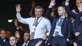 Süper Lig'de yılın transferi geliyor! Dünyaca ünlü golcüden Saran'a mesaj