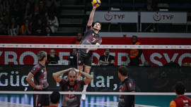 Galatasaray'ı 3.maçta de devirdi! Efeler Ligi'nde şampiyon Ziraat Bankkart!