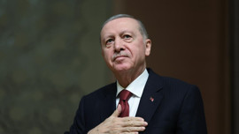 Cumhurbaşkanı Erdoğan’dan Dursun Özbek ve Okan Buruk’a tebrik telefonu
