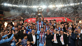 Ziraat Türkiye Kupası’nda nefes kesen final: 3 gol, 2 penaltı! Trabzonspor, Konyaspor’u yendi, şampiyon oldu