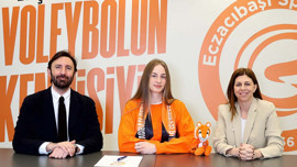 Eczacıbaşı Dynavit’ten smaçör transferi