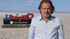 Tuz Gölü'nde şaşırtan manzara! Birçok kişi ilk kez gördü