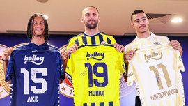 Fenerbahçe'de yeni transfer geldiği gibi gidiyor! Vedat, Ake ya da Greenwood değil