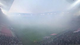 Göz gözü görmedi! Gornik Zabrze- Fenerbahçe maçı 6 dakika durdu
