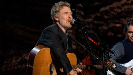 Oscar ödüllü müzisyen Glen Hansard'dan acı haber! Motosiklet kazasında hayatını kaybetti