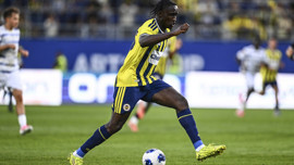 Fenerbahçe defterini kapattı! 19'luk futbolcunun bir sözü taraftarı ağlattı