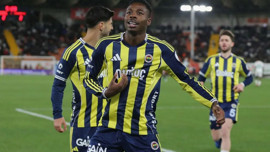 Fenerbahçe'de Musaba'dan sonra resmen bir ayrılık daha! 2 güne anlaşma tamam