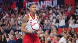 Melissa Vargas'tan tarihi gece! Hem MVP oldu hem de rekor kırdı!