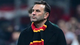 Galatasaray'da Okan Buruk'tan flaş karar! 3'ncü tercihi yaptı