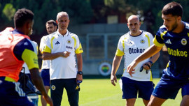 Fenerbahçe'den İsmail Kartal paylaşımı: Takımının başında antrenmana çıktı