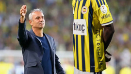 Fenerbahçe'de geçen sezon 25 maçta 10 gol atmıştı! Bu sezon İsmail Kartal'a takıldı 11'i bile yok