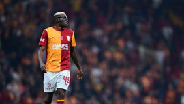 Şampiyonlar Ligi ateşini yaktı! Victor Osimhen gözünü Barcelona maçına dikti!