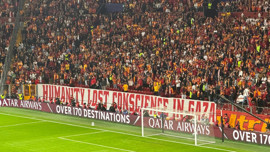 Galatasaray tribünlerinden dünyaya Gazze mesajı!: Özgür Filistin