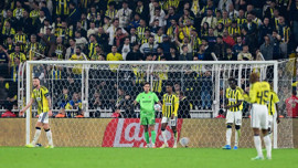 Fenerbahçe 90.dakikada yıkıldı! Slavia Prag ile berabere kaldı