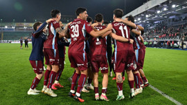 Karadeniz derbisi nefes kesti! Trabzonspor, 7 gollü maçta Rizespor'u devirdi