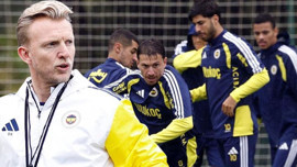 Fenerbahçe'de Kuyt'tan 1 yıldız hakkında radikal karar! İsmail Kartal'ın taktiğini devre dışı bıraktı