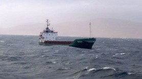Çanakkale Boğazı girişinde arızalanan gemi demirletildi