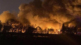 Gebze'de palet fabrikasında yangın!