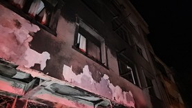 Beyaz eşya deposunda yangın! 3 katlı bina kül oldu