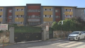 Lise bahçesinde feci olay! Teneffüs sırasında arkadaşını bıçakladı!
