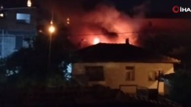 Edirne'de korku dolu anlar! Alev alev yanan ev küle döndü: Mahalleli seferber oldu