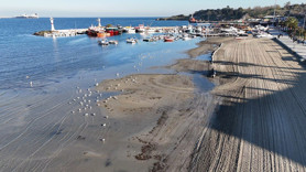 O ilde deniz 20 metre çekildi! Kıyı yapısı değişti: Sahil havadan görüntülendi