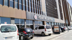 O belediyede vatandaşı azarlayan personelin işine son verildi