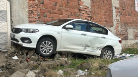 Elazığ’da trafik kazası: Seyir halindeki iki otomobil çarpıştı! 2 yaralı