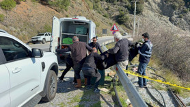 Antalya’da karayolu kenarında cesedi bulunan kadının kimliği belli oldu