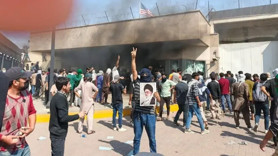 Pakistan'da ABD Büyükelçiliği önünde protesto: 8 ölü