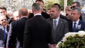 Cenazede soğuk rüzgarlar esti! Özgür Özel ve Kemal Kılıçdaroğlu tokalaşmadı! Özel'den açıklama geldi