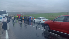 Aksaray'da feci kaza! Yolcu otobüsü faciadan döndü! Çok sayıda yaralı var