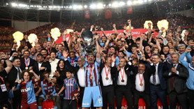 Trabzonspor’a transfer piyangosu! Yıldız futbolcu için 18 milyon euro teklif ettiler, resmi imza kaldı