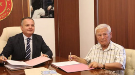 Annesine verdiği sözü tuttu! Gözünü bile kırpmadan bağışladı: Tam 500 milyon TL'lik servet...