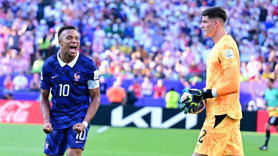 Mbappe’den rakibini çıldırtan hareket! O sözleri sosyal medyayı salladı: “Pisliğe bulaşmamız gerekiyorsa…”