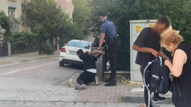 Avcılar'da evine giren hırsızın peşinden koşup yakaladı! Çantasından kendisine ait eşya çıkmayınca bıraktı: Gerçek kamera kayıtlarıyla ortaya çıktı